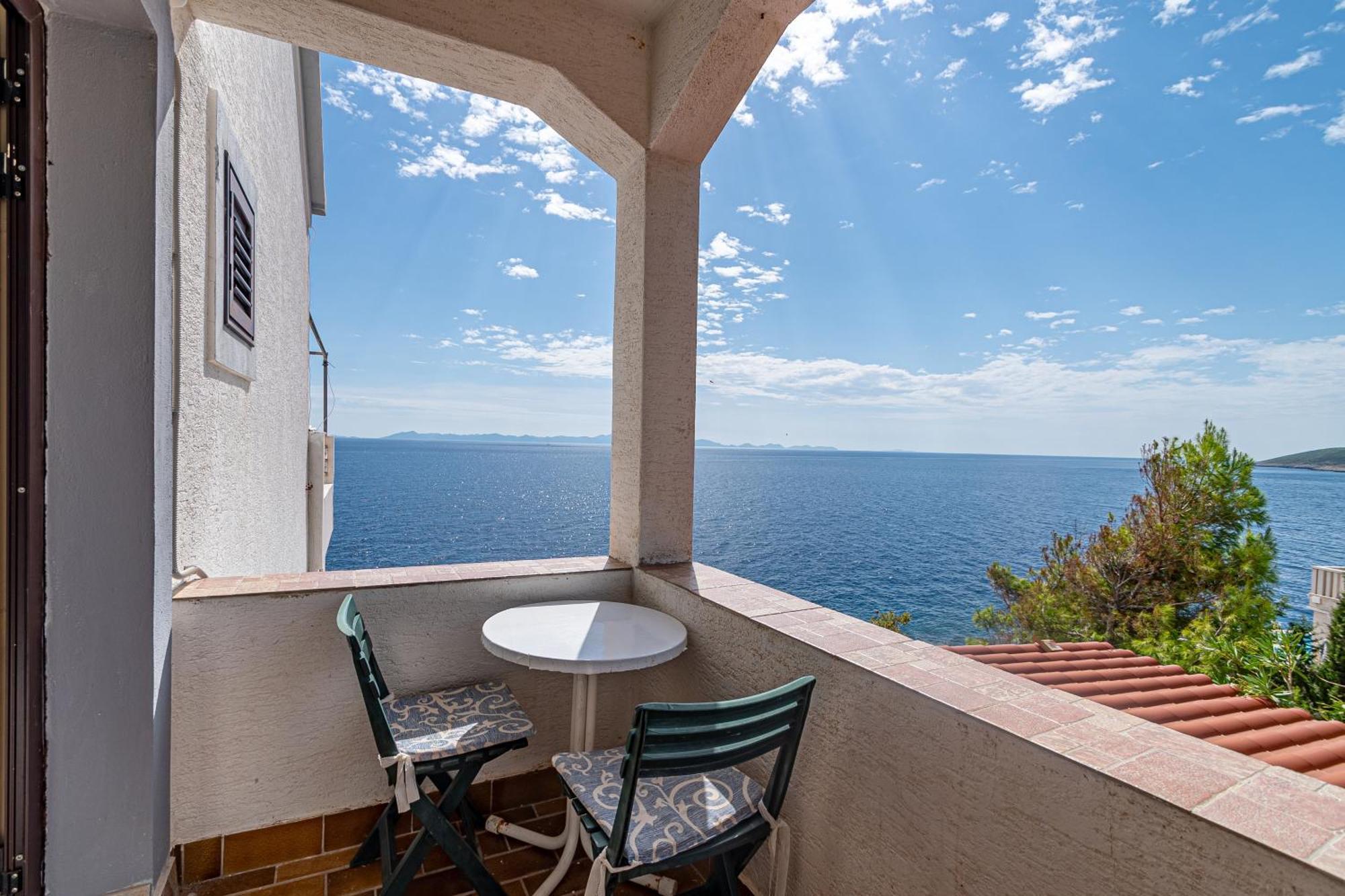 Family Friendly Apartments With A Swimming Pool Zavalatica, Korcula - 183 Exterior photo